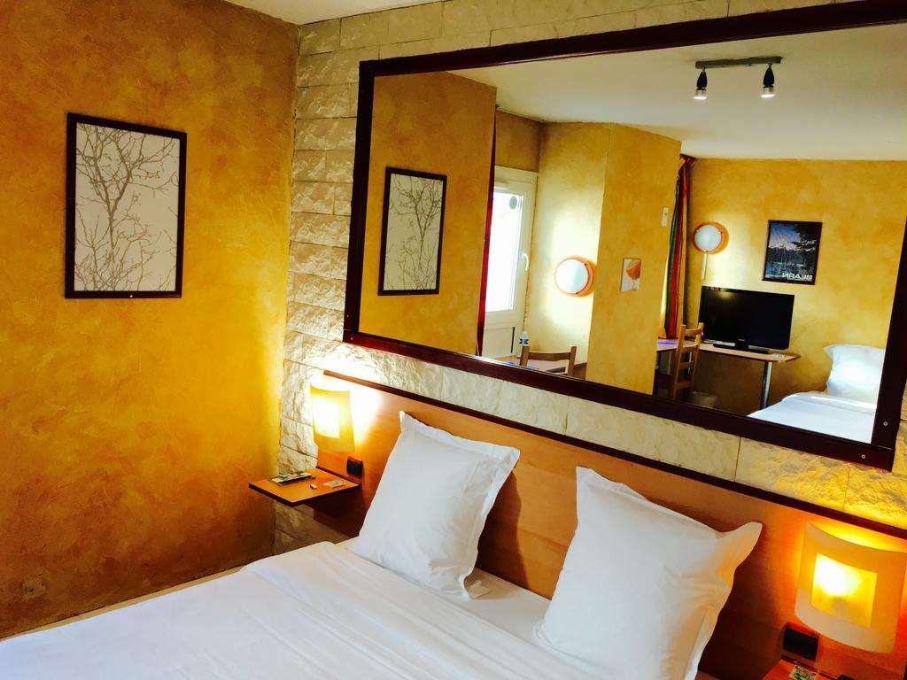 Hotel Bosquet Pau Centre - Self Check In Budget Hotel Rom bilde